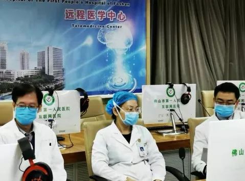 抗擊疫情眾志成城 信息管理科軟件開發(fā)在行動(dòng)